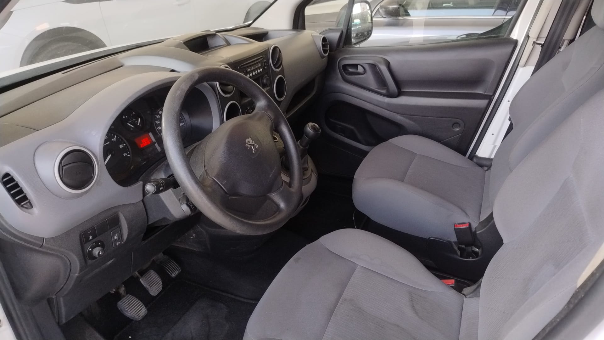 Peugeot Partner FG 1.6 HDI 90CV - Imatge 11